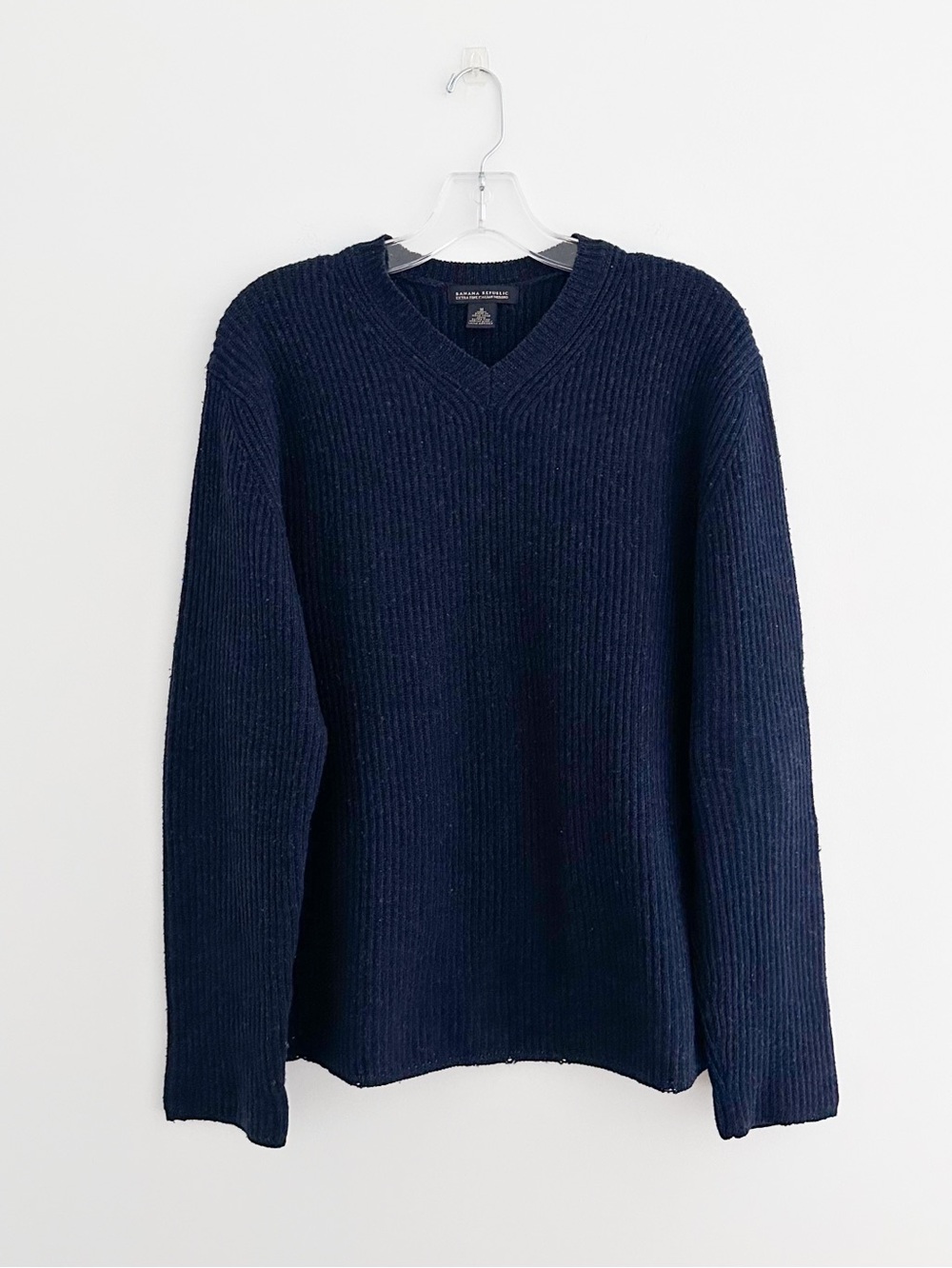 Vintage 90s Banana Republic 100% Merino Wool V Neck Sweater Navy Blue Size M